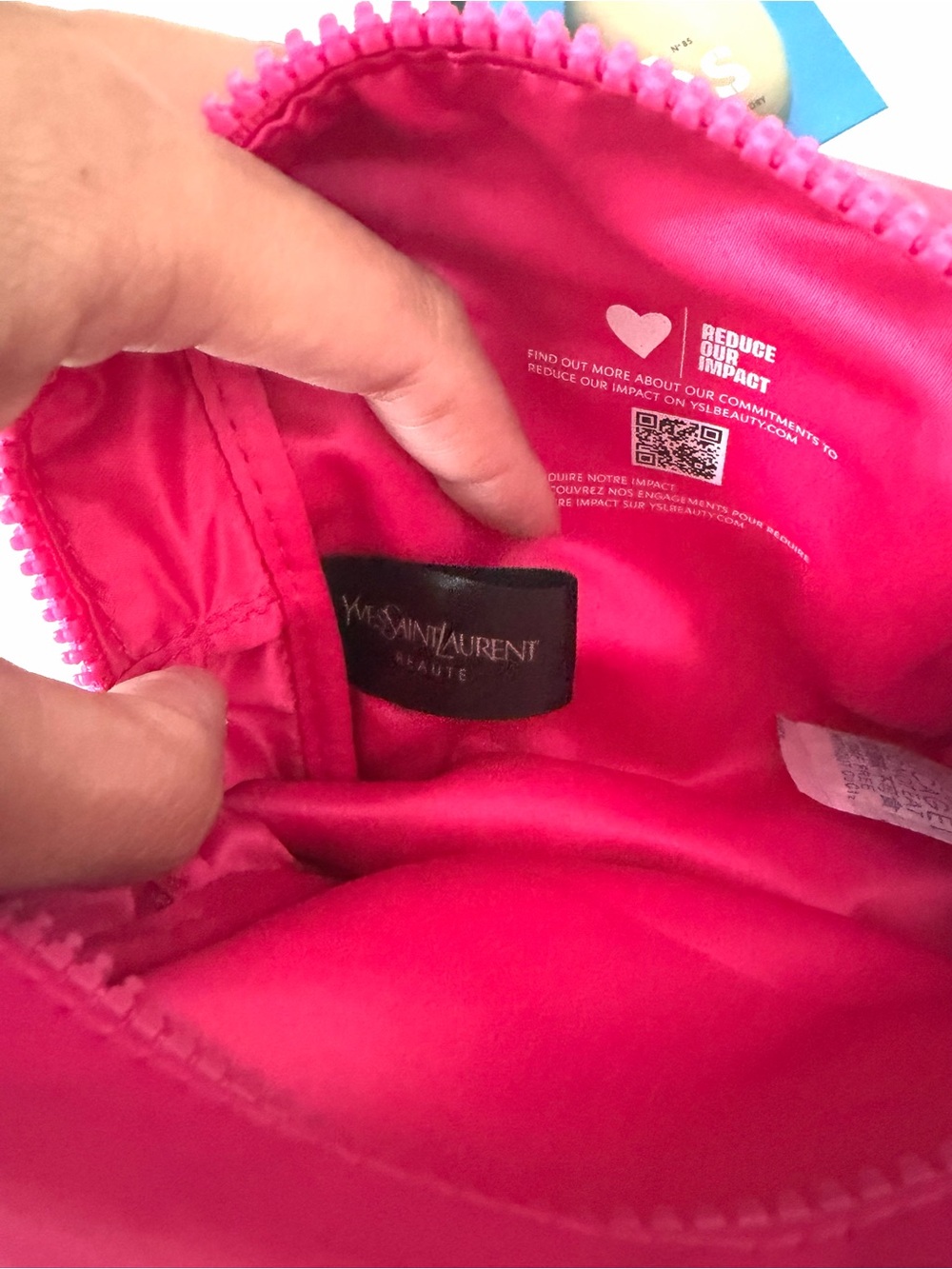 YSL Fuchsia Cosmetic Bag Heart Zipper - Picture 6 of 9